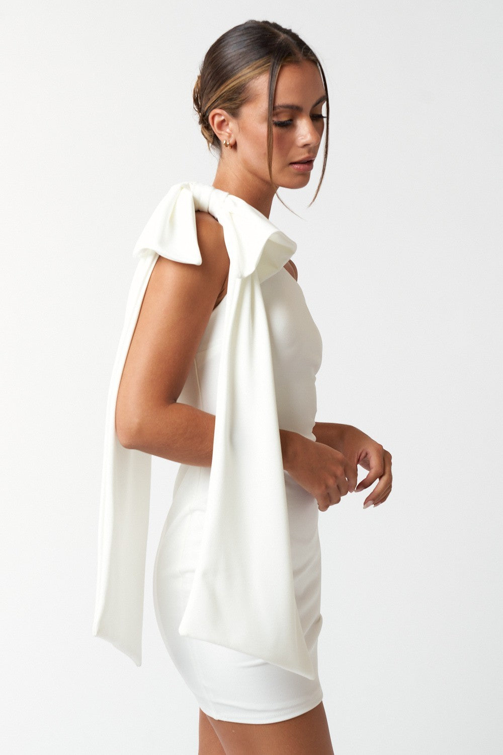 Clea One Shoulder Bow Dress in White JamesC Boutique Clea One Shoulder Bow Dress in White JamesC Boutique
