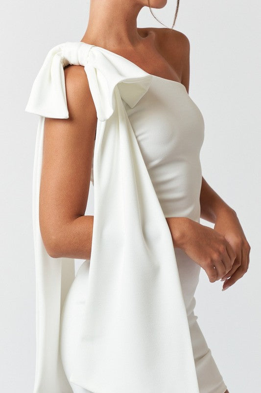 Clea One Shoulder Bow Dress in White JamesC Boutique Clea One Shoulder Bow Dress in White JamesC Boutique