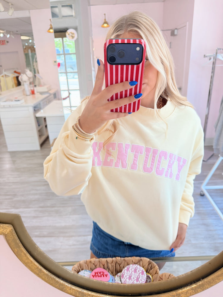 JCB Exclusive | Kentucky Mockneck Sweatshirt in Yellow/Pink